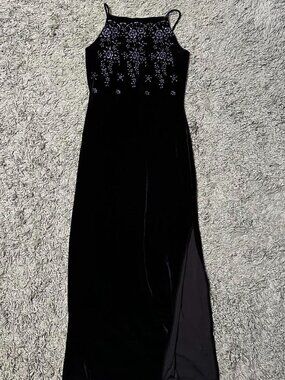 90s Y2K Dark Purple Velvet Square SequinNeck Gown With Double Side Slits Size L
